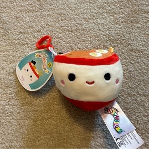 new with tags - 3.5” squish clip squishmallow plush keychain Raisy ramen bowl